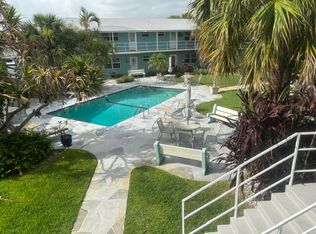 400 Northlake Ct APT 204, North Palm Beach, FL 33408