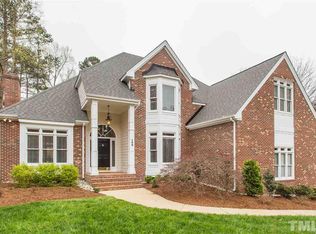 109 Bathgate Ln, Cary, NC 27513