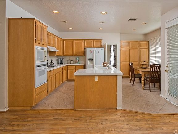 5th image of 27476 Westover Way