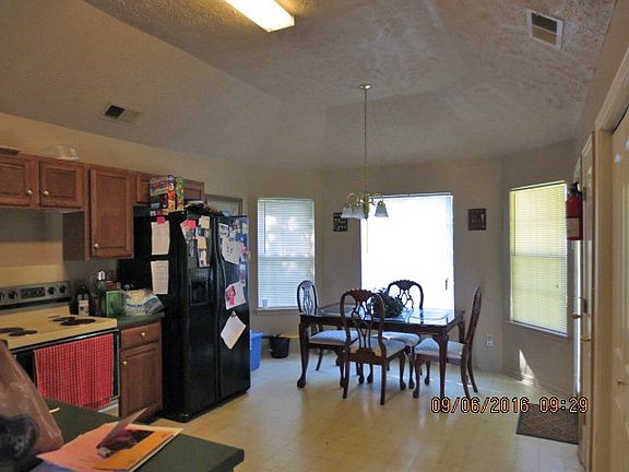 4th image of 116 Scottland Dr
