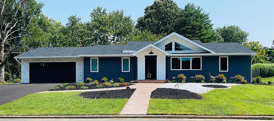 1st image of 5 Brentwood Ave