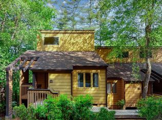 32 Farside Ln #1391, Sapphire, NC 28774