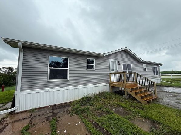 125 S 1st St LOT 4