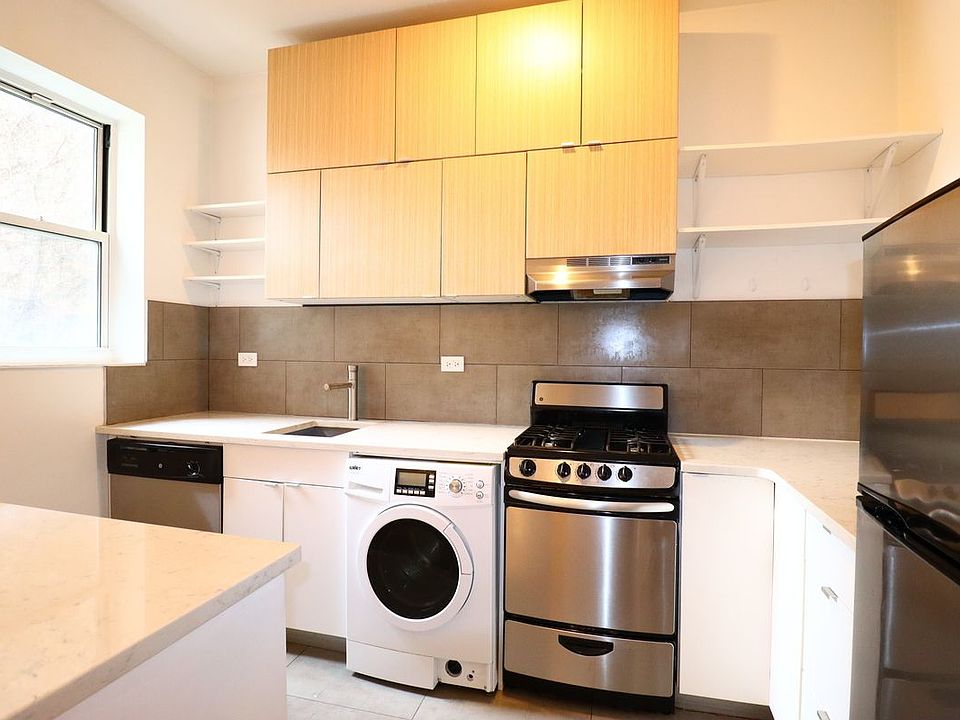 1st image of 72 Herkimer St APT 4R