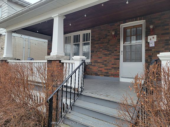 3rd image of 48 Dundas St