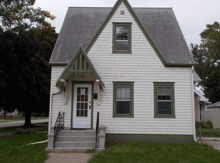301 Locust St, Yankton, SD 57078