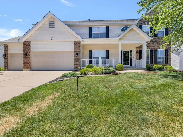 6035 Blake Thomas Dr, Wentzville, MO 63385