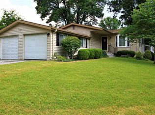 337 Old Orchard Cir, Arnold, MO 63010