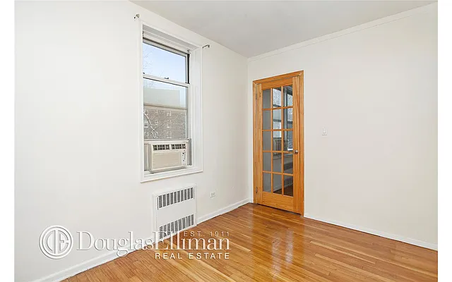 Sold by Douglas Elliman | media 18