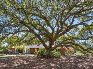 24301 Oaklawn Plantation Rd, Pass Christian, MS 39571