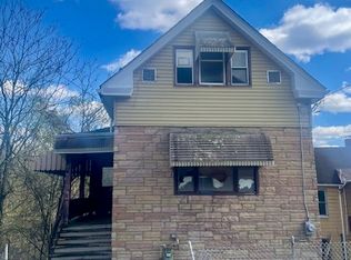 504 Chestnut St, Monessen, PA 15062