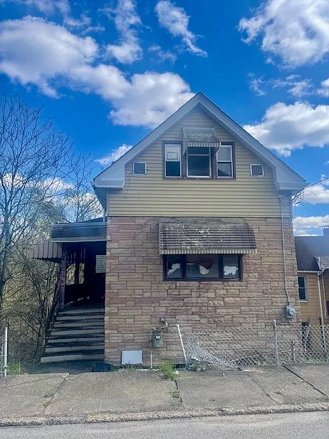 504 Chestnut St photo 1