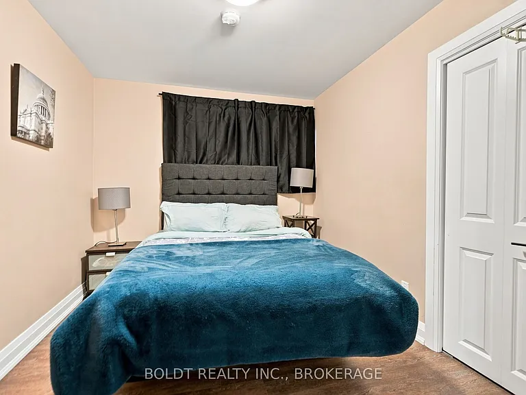 8166 Thorold Stone Rd — Photo 13