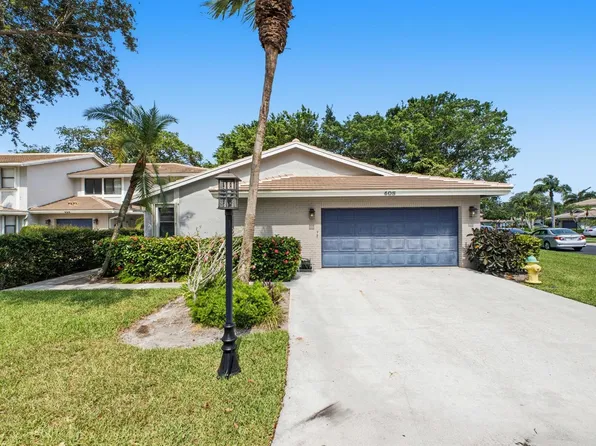 608 Northshore Dr, Deerfield Beach, FL 33442