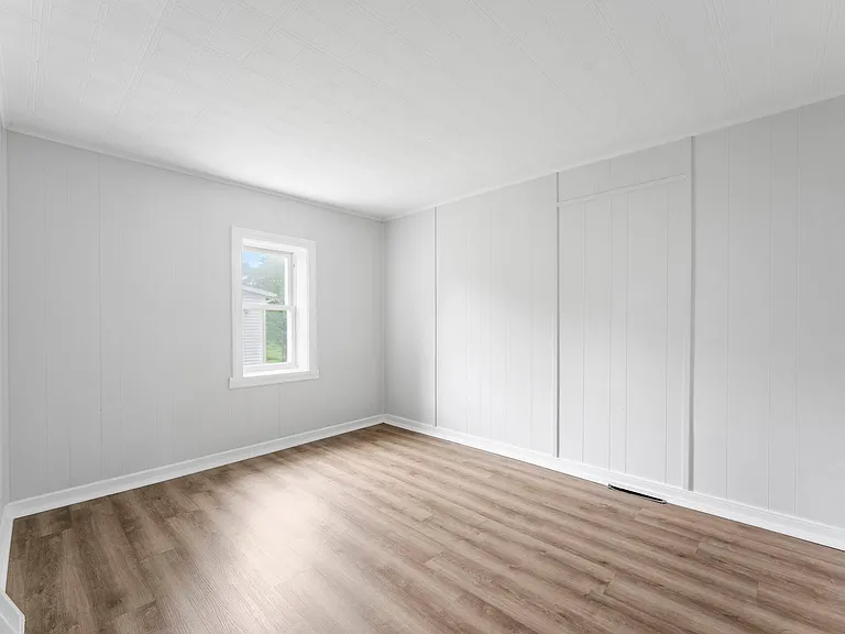 284 Ellicott Rd — Photo 15