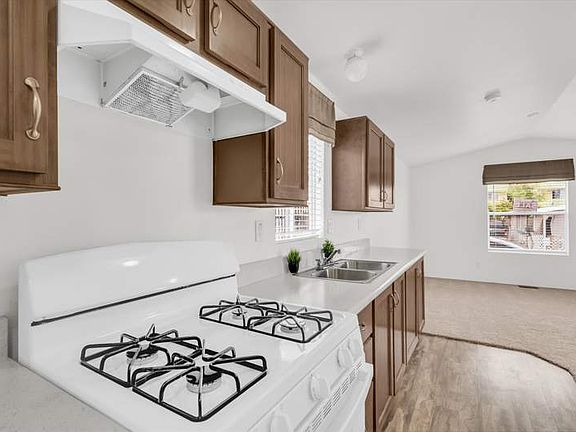 4th image of 38 W Prince Rd Unit 59