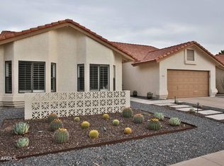 3707 E Summerhaven Dr, Phoenix, AZ 85044