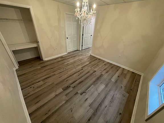 5th image of 311 Winding Brook Ct #2