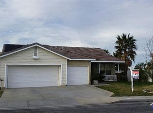 7331 Ridge View Dr, Lancaster, CA 93536