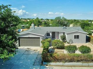 2465 Camino Capitan, Santa Fe, NM 87505