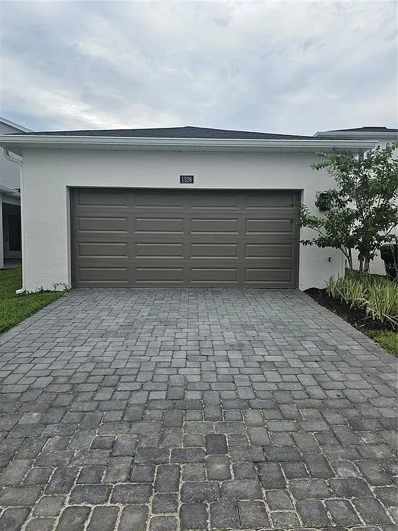 3 bed, 2.5 bath, 1837 sqft, $2,599 — Photo 3