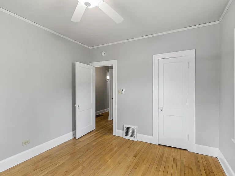 4255 Minnehaha Ave #1 — Photo 15