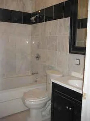 Rented by Realty Collective | media 15