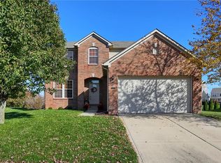 2539 Night Hawk Rd, Greenwood, IN 46143