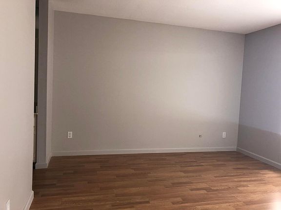 Large size Master bed room