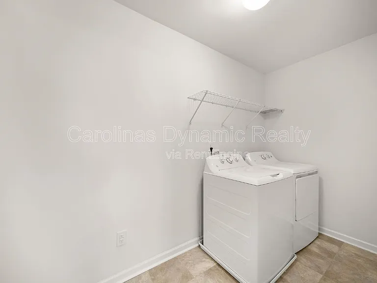 1025 Newfound Hollow Dr — Photo 18