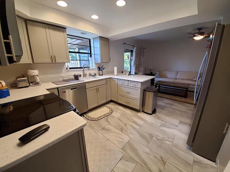 3163 SE Quanset Cir — Photo 14