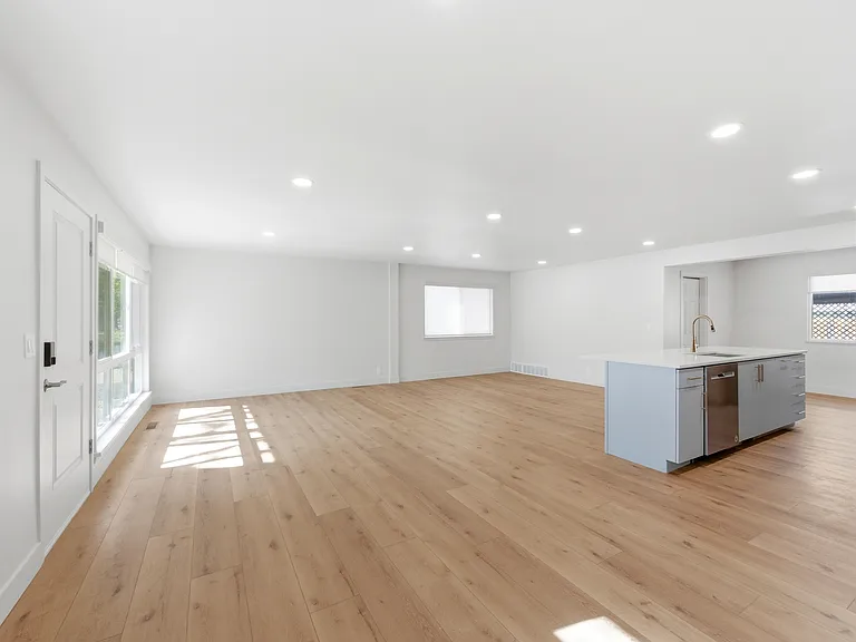 1153 N Buccaneer Dr — Photo 16