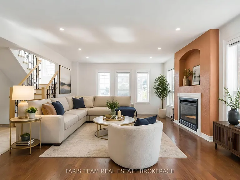 2 Vanessa Dr — Photo 14