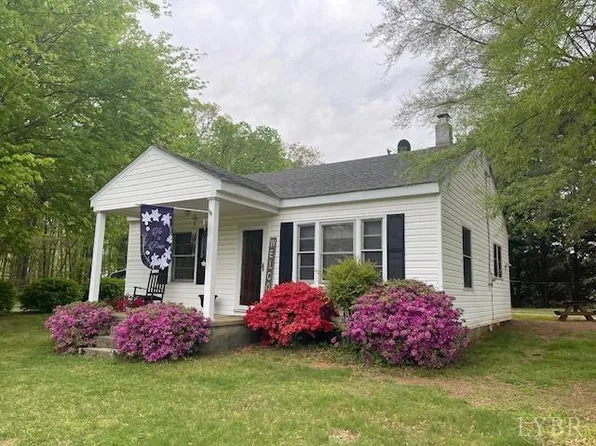 16163 Lp Bailey Mem Hwy, Nathalie, VA 24577
