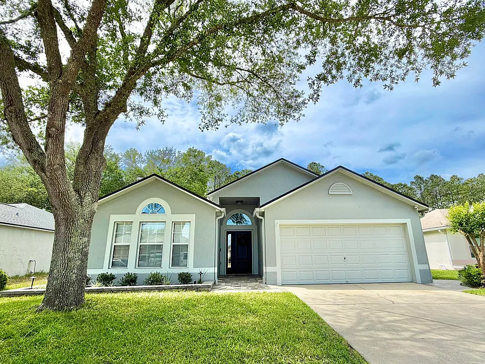 11110 Peerless Ln