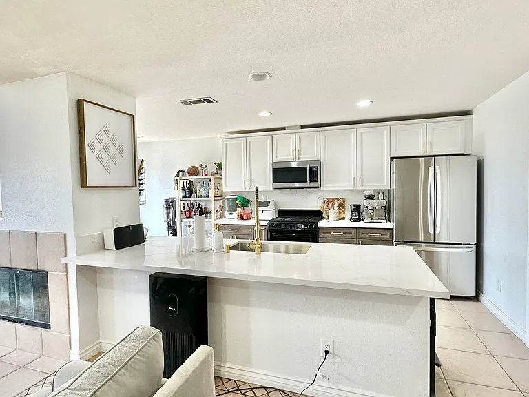 5010 Golondrina Way #59 — Photo 8
