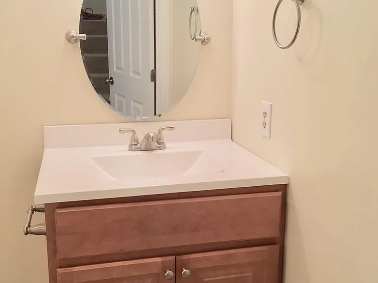 138 Riviera Dr — Photo 4