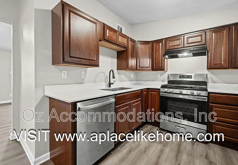 8506 E 91st Ter — Photo 12