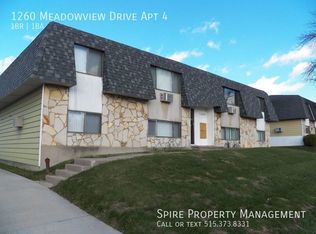 1260 Meadowview Dr APT 4, Marion, IA 52302