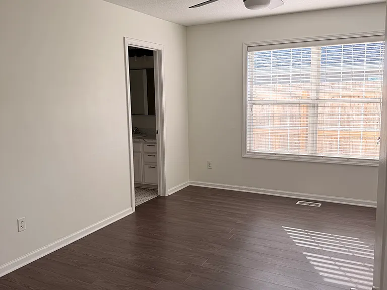 9527 Acacia Psge — Photo 8