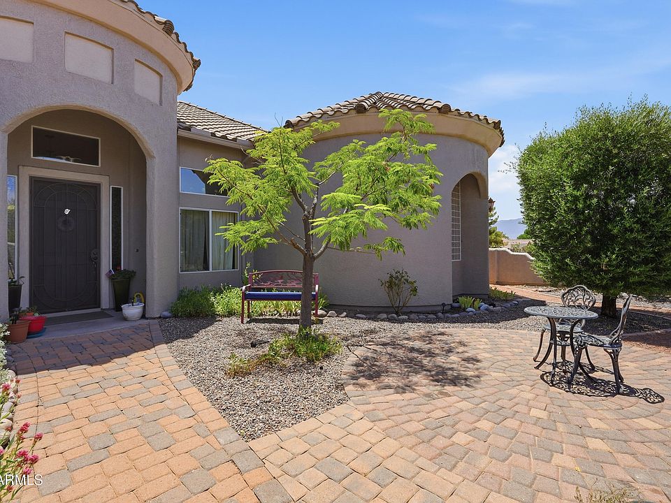 1st image of 950 S Pine Ridge Court
