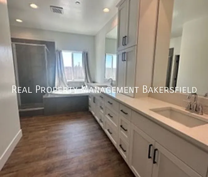 823 Brookline Ln — Photo 19