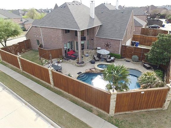 4th image of 3396 Corkwood Dr