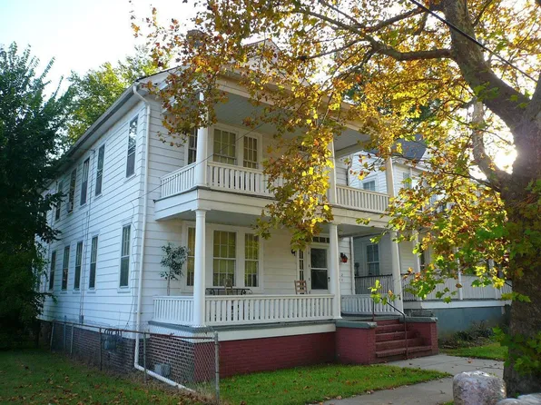 1613 Spratley St, Portsmouth, VA 23704