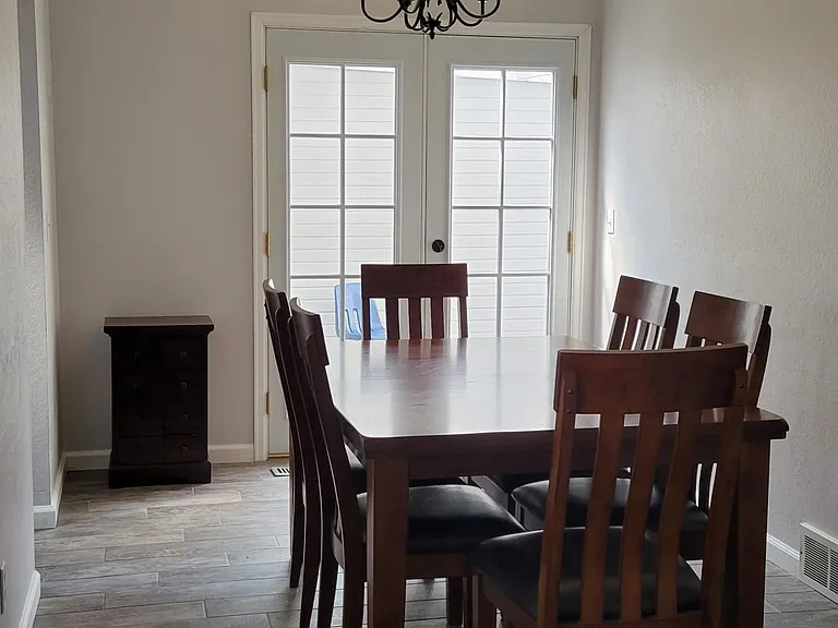 259 Quincy Ln #A — Photo 8