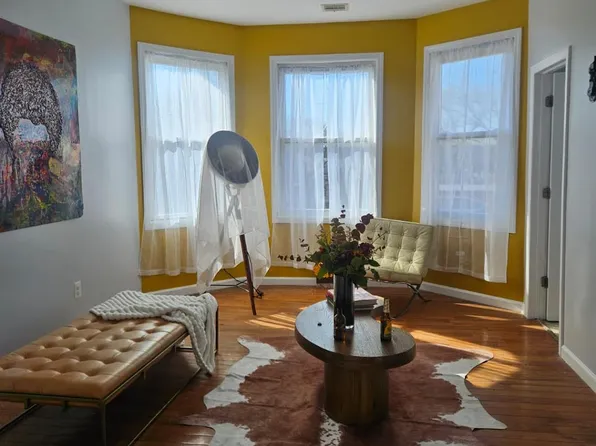 188 S 10th St APT 3, Newark, NJ 07107