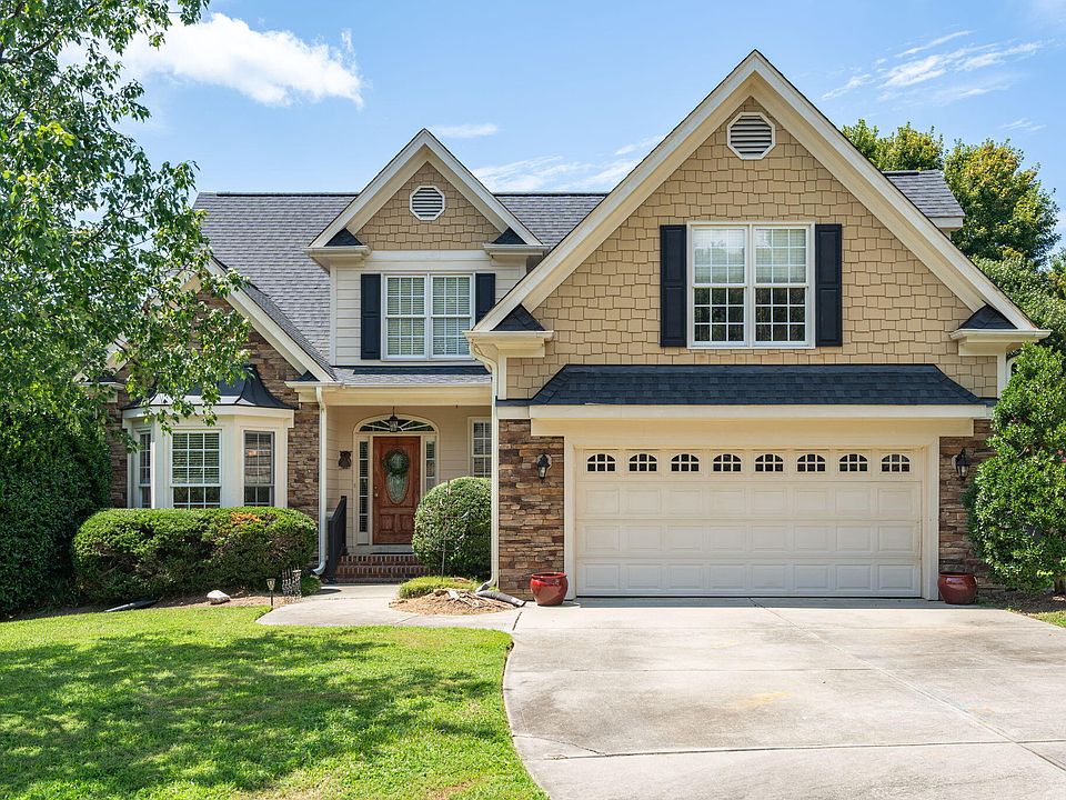 1st image of 73 Knobhill Ln