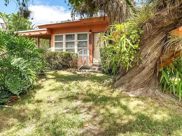 5979 SW 58th Ter, South Miami, FL 33143