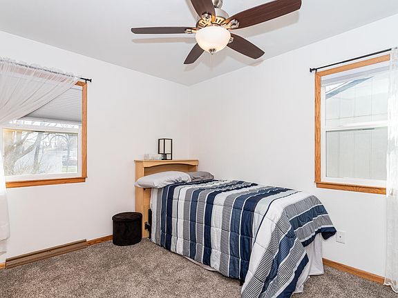 2nd image of 2317 Ferndale Ave