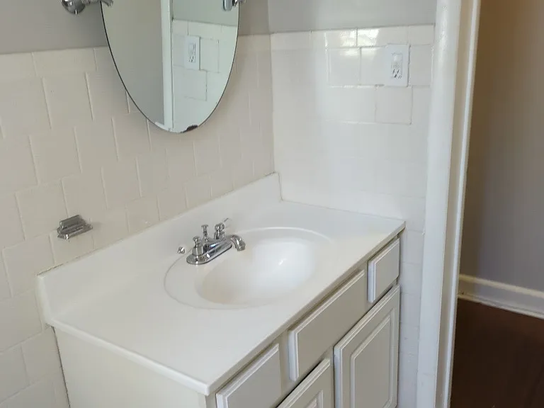 1809 Bolton St #2 — Photo 11